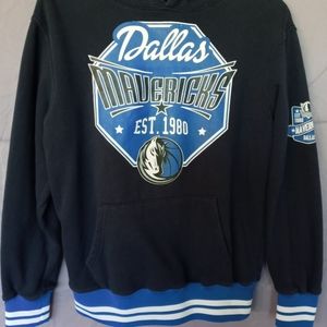 Men's Dallas Mavericks Hooded Sweatshirt
